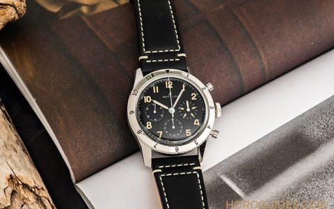 百年灵复古军风Aviator 8