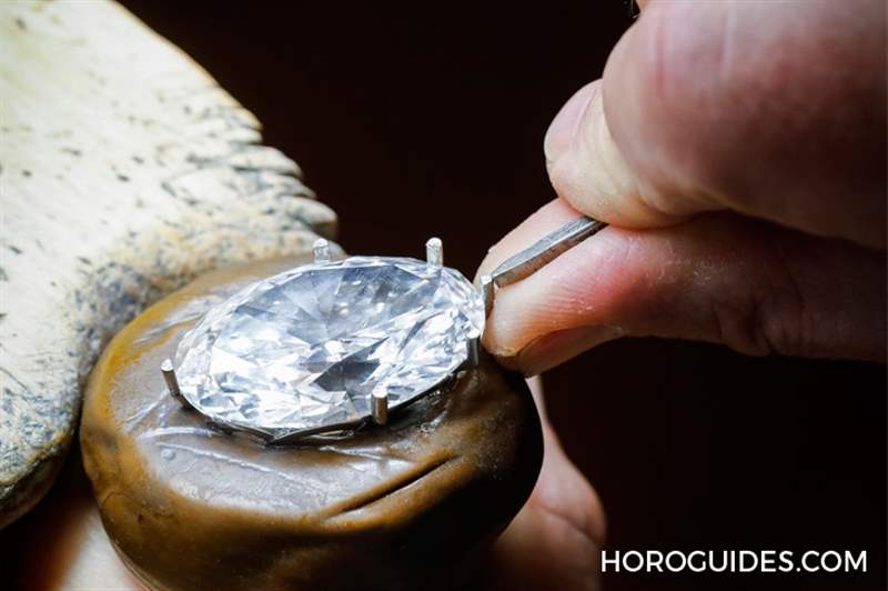 从一颗910克拉钻石原石，到25件隐密式镶嵌珠宝｜梵克雅宝Legend of Diamonds系列-复刻表