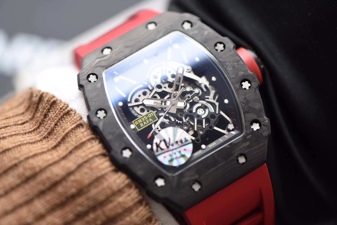广州一比一顶级复刻手表最靠谱的商家是那些