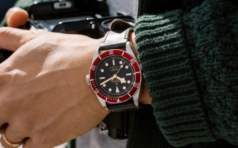 Apple Watch 吃掉了传统平价手表市场的早餐。 