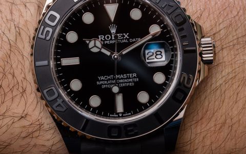 劳力士 Yacht-Master 42 226659 手表和它发送给其他钟表迷的信息