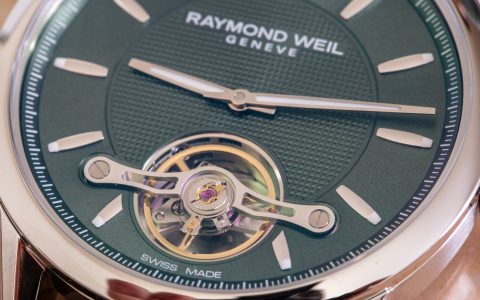 观看评论：Raymond Weil 自由职业者 RW1212