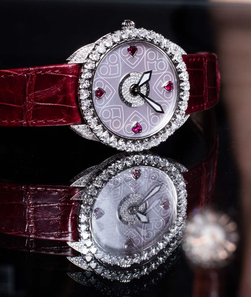 Backes & Strauss Piccadilly Renaissance Diamond Heart 40 美元 100,000 美元女士手表