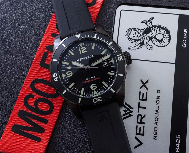 观看评论：Vertex M60 AquaLion ISO 认证潜水员