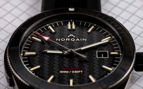 观看评论：Norqain Adventure Sport DLC