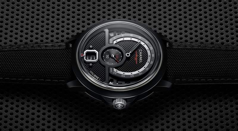 香奈儿 Monsieur Superleggera 版腕表——汽车运动与巴黎精致相得益彰