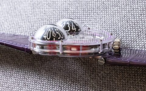 动手操作：MB&F HM3 Frog X Purple Watch