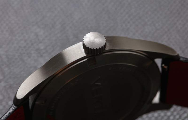 创立在英国伦敦的手表品牌-Vertex M100手表评测