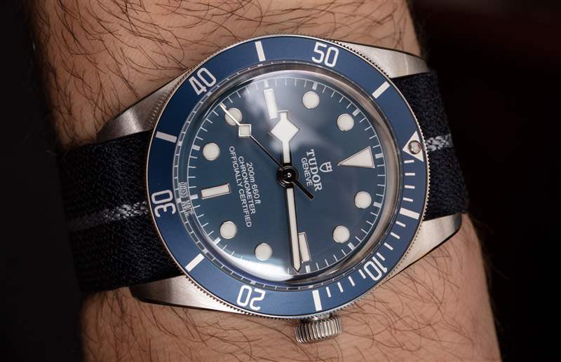 动手操作：Tudor Black Bay 58 'BB58' 蓝色手表
