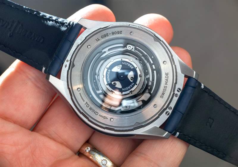 Ulysse Nardin Freak Vision 手表动手：体验磨床