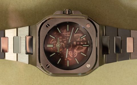 动手实践：Bell & Ross BR 05 Skeleton Nightlum 手表