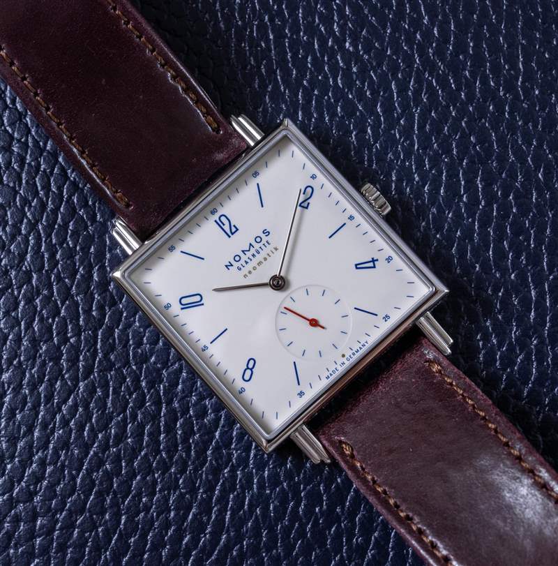 观看评论：Nomos Tetra Neomatik 175 限量版