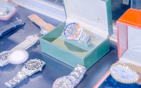 邀请：通过 aBlogtoWatch 从洛杉矶的 eBay 卖家处交易和购买手表和其他奢侈品
