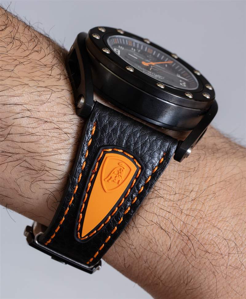 观看评论：Tonino Lamborghini Cuscinetto R Automatic