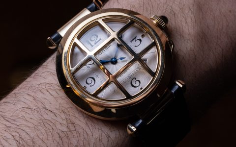 动手操作：带有可拆卸格栅手表的卡地亚 Pasha