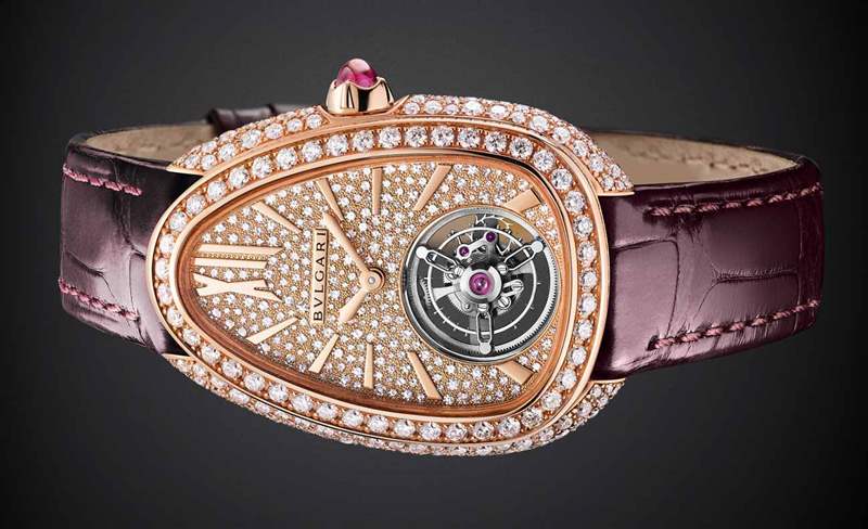 BVLGARI Serpenti Seduttori Tourbillon 女士腕表是市场上最娇小的