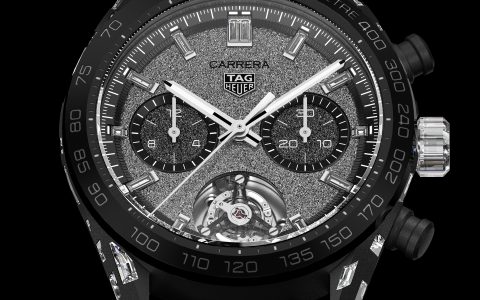 TAG Heuer Carrera 等离子陀飞轮纳米手表是 350,000 瑞士法郎