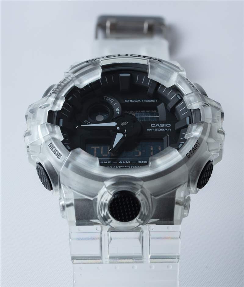 来自卡西欧 G-Shock 透明包装：透明 GA700SKE-7A 的价值和乐趣