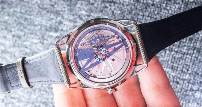 动手操作：De Bethune DB25 万年历绿色手表