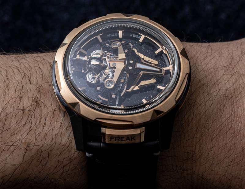 动手实践：Ulysse Nardin Freak S 手表