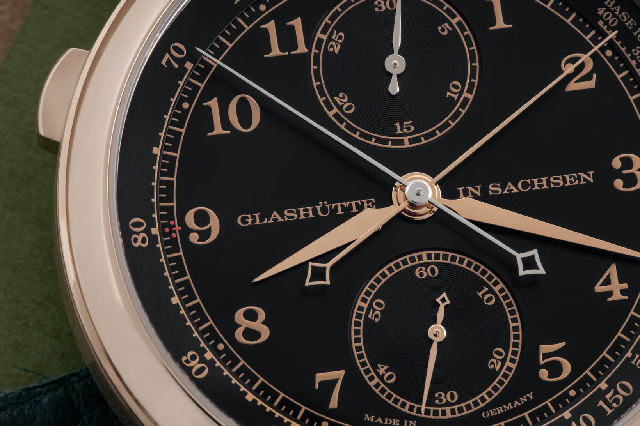 A. Lange & Söhne 1815 Rattrapante Honeygold Homage to FA Lange 腕表