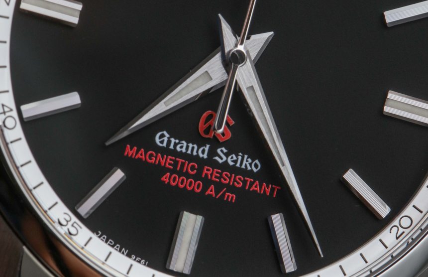 Grand-Seiko-SBGX093-Quartz-Watch-aBlogtoWatch-01