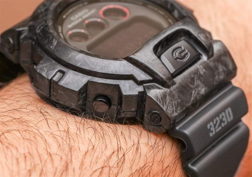 casio-g-shock-dw6900-with-forged-carbon-armor-case-by-alvarae-ablogtowatch-6