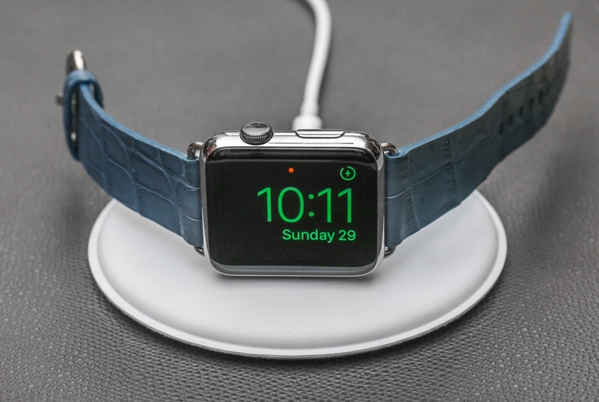Apple-Watch-Desk-Charger-aBlogtoWatch-21