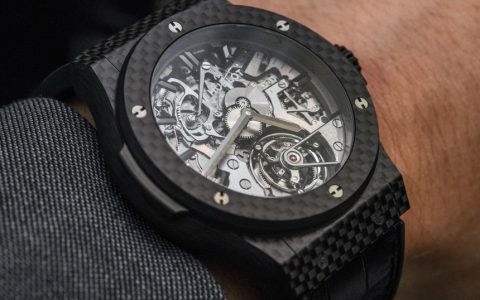 宇舶(Hublot)经典融合陀飞轮大教堂三问碳纤维手表动手实践
