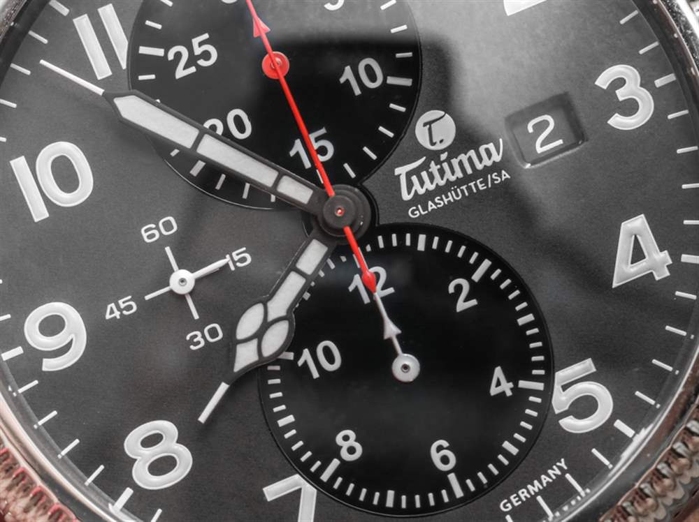 tutima-grand-flieger-classic-chronograph-ablogtowatch-07