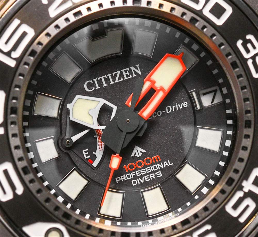 Citizen-Eco-Drive-Promaster-Professional-Diver-1000m-Watch-11