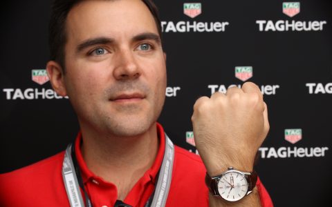 追逐时间泰格豪雅在Indy 500比赛视频和Carrera手表获胜者跟进