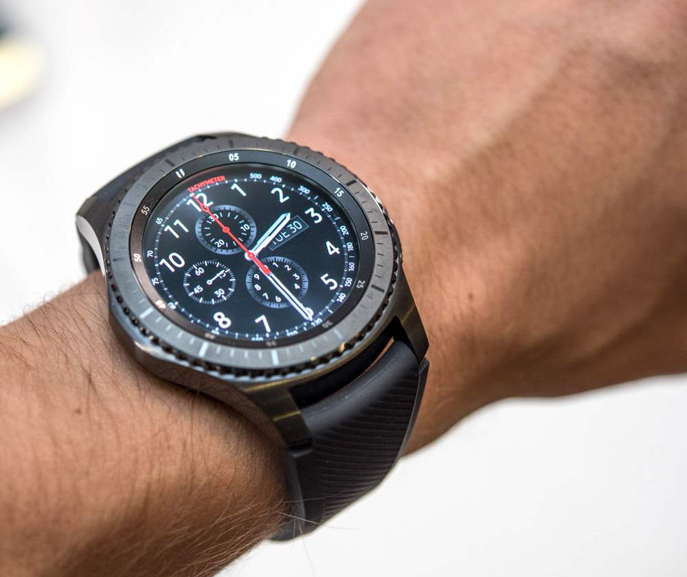 三星-Gear-S3-Frontier-Classic-smartwatch-review-aBlogtoWatch-15