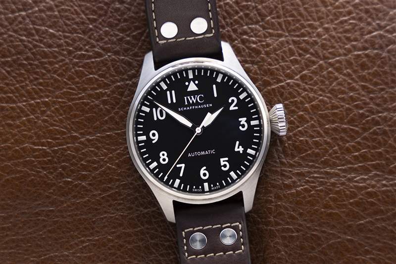 手腕上的一周43mm IWC Big Pilot Automatic