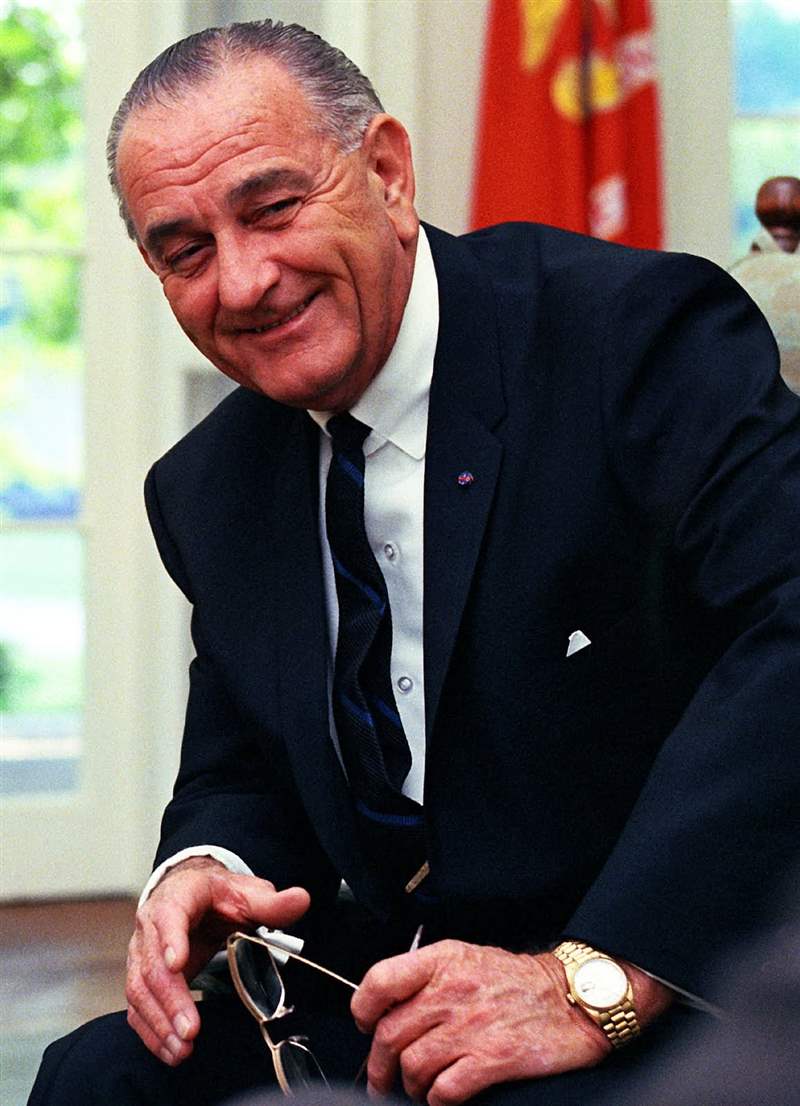 林登·约翰逊 (Lyndon B. Johnson) 总统佩戴劳力士 Day-Date。