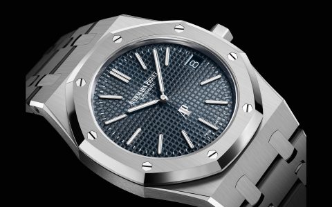 隆重推出爱彼皇家橡树Reference 16202 Jumbo