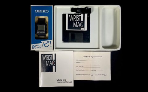 精工Apple智能手表即将拍卖