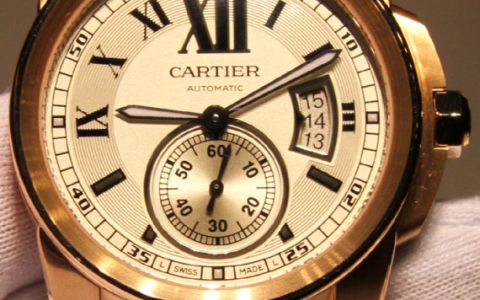 卡地亚配备1904 MC机芯腕表