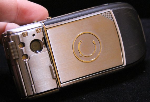 Celsius摄氏 X VI II LeDIX折叠手机形状陀飞轮手表