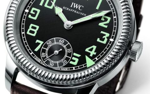 全新IWC万国表复古飞行员腕表是IWC万国表迄今为止向经典飞行腕表致敬的最佳致敬