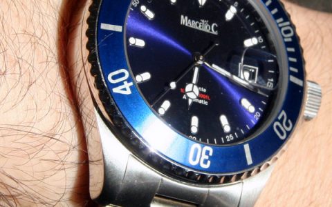马塞洛Marcello C. Nettuno 3和Tridente潜水腕表之间的差异