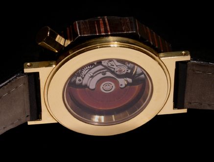 大马士革钢造就了角动量中的美丽时计彩色-TEC系列大马士革腕表