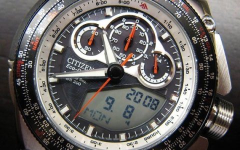 西铁城Promaster分秒计时器“SST”1/1000秒比赛计时手表