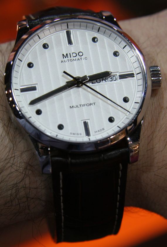米多堡绅士白色手表