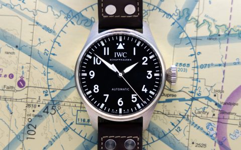 手腕上的一周43mm万国飞行员Big Pilot Automatic