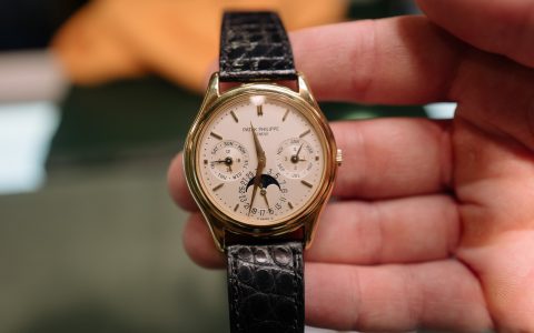 百达翡丽，它总是回到百达翡丽