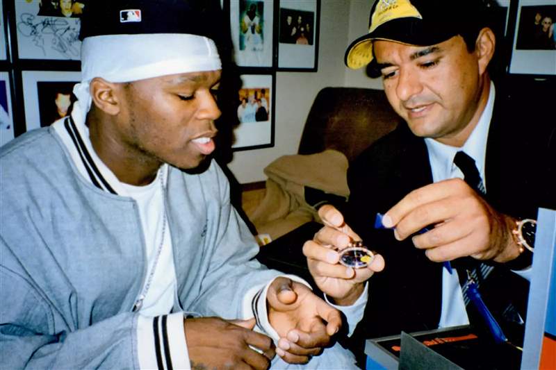 50 Cent 与 Jacob Arabo。