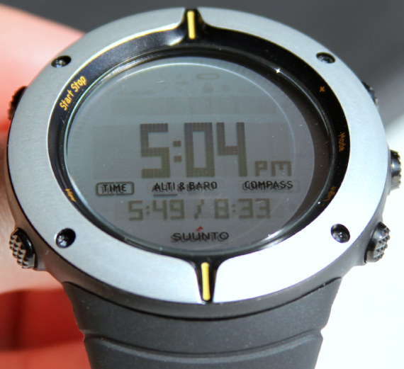 Suunto Core 至尊版银色腕表