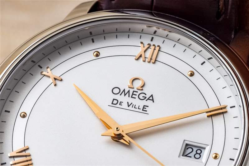 表盘特写，Omega De Ville Prestige，显示徽标