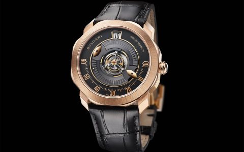 隆重推出宝格丽Octo Roma Central Tourbillon Papillon